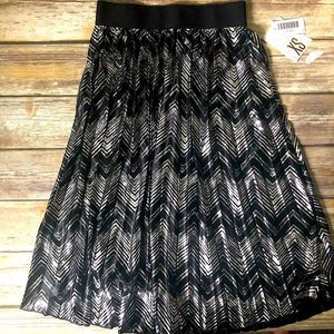 LuLaRoe Elegant Black & Silver Jill Pleated Skirt